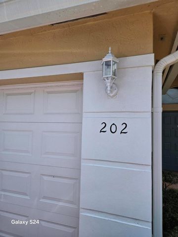 12418 Crystal Pointe Drive 202, Boynton Beach, FL 33437