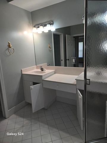 12418 Crystal Pointe Drive 202, Boynton Beach, FL 33437