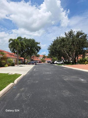 12418 Crystal Pointe Drive 202, Boynton Beach, FL 33437