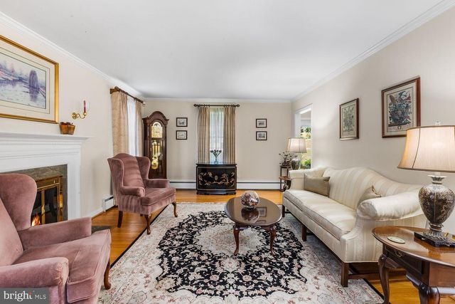 1913 JODY RD, Meadowbrook, PA 19046
