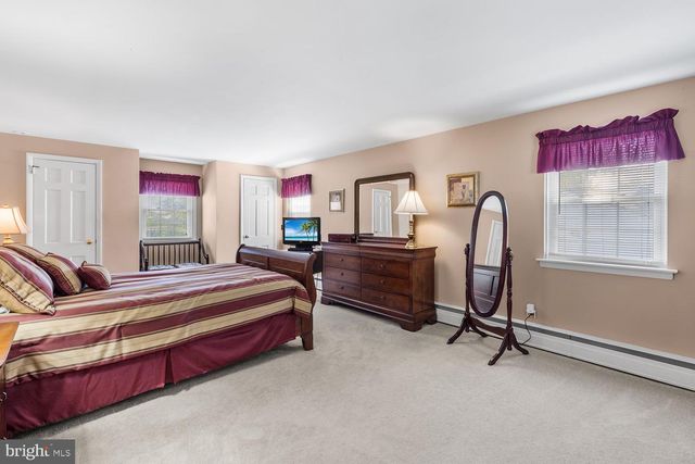 1913 JODY RD, Meadowbrook, PA 19046