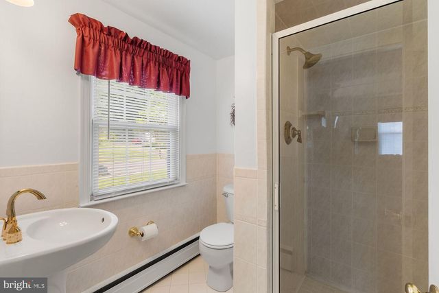 1913 JODY RD, Meadowbrook, PA 19046