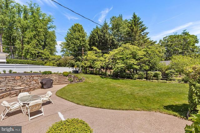 1913 JODY RD, Meadowbrook, PA 19046