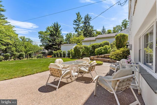 1913 JODY RD, Meadowbrook, PA 19046