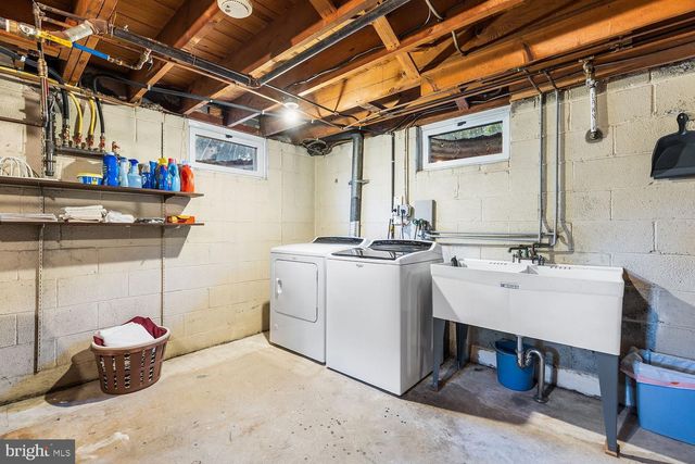 1913 JODY RD, Meadowbrook, PA 19046