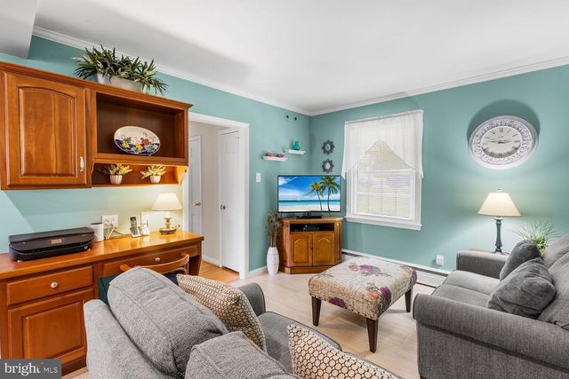 1913 JODY RD, Meadowbrook, PA 19046