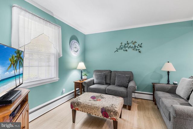 1913 JODY RD, Meadowbrook, PA 19046