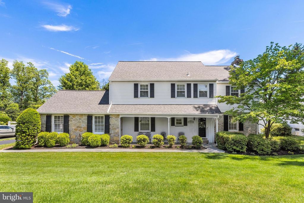 1913 JODY RD, Meadowbrook, PA 19046