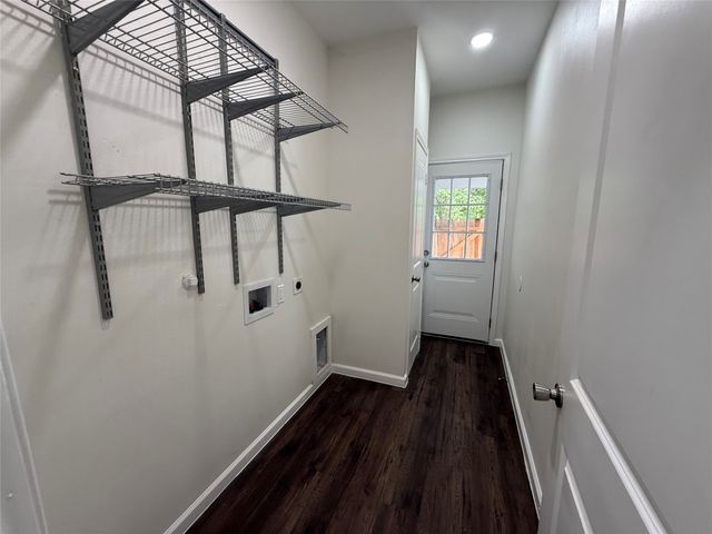 1501 College Street 1503, Grand Prairie, TX 75050