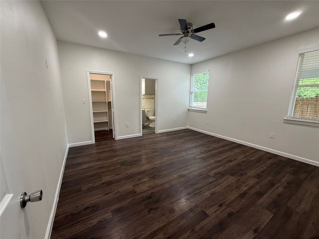 1501 College Street 1503, Grand Prairie, TX 75050