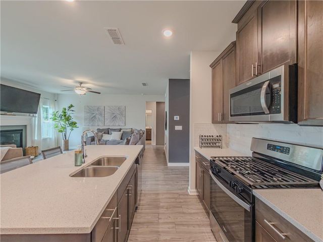 4311 Dean Grove Way, Loganville, GA 30052