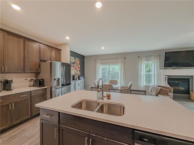 4311 Dean Grove Way, Loganville, GA 30052