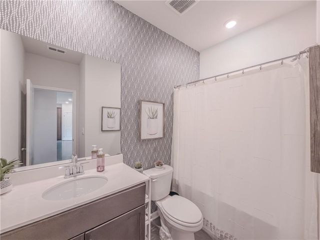 4311 Dean Grove Way, Loganville, GA 30052