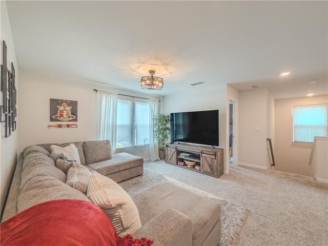 4311 Dean Grove Way, Loganville, GA 30052