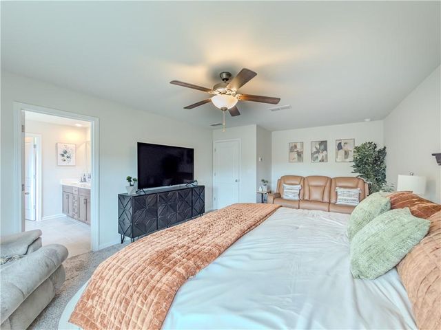 4311 Dean Grove Way, Loganville, GA 30052