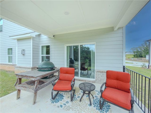 4311 Dean Grove Way, Loganville, GA 30052