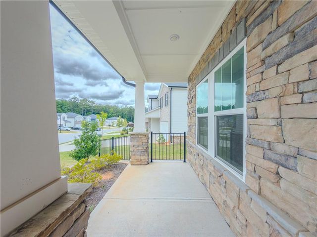4311 Dean Grove Way, Loganville, GA 30052