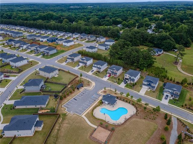 4311 Dean Grove Way, Loganville, GA 30052