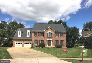 2501 HALTERBREAK CT, Herndon, VA 20171