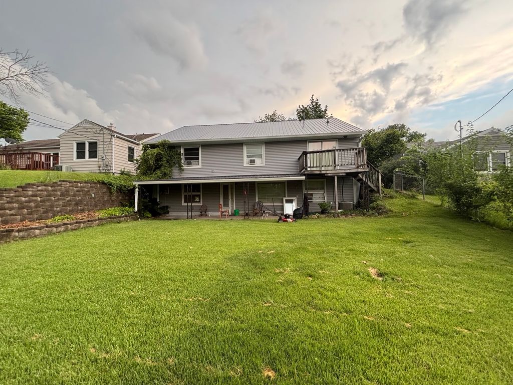 2191 Chandler Street SW, Cedar Rapids, IA 52404