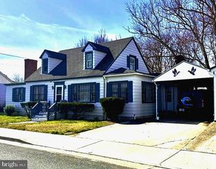 6136 MADDOX BOULEVARD, Chincoteague Island, VA 23336