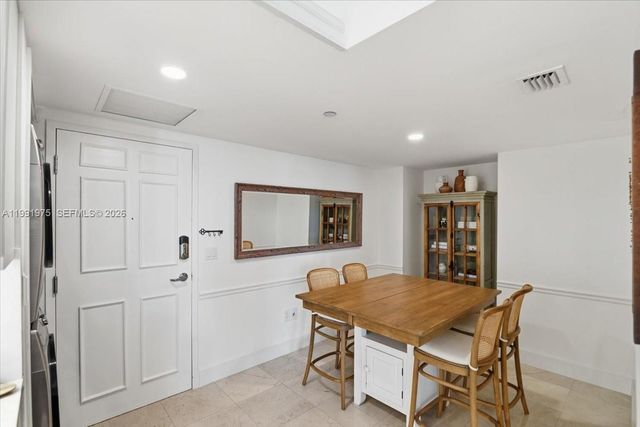 350 S Miami Ave 1205, Miami, FL 33130