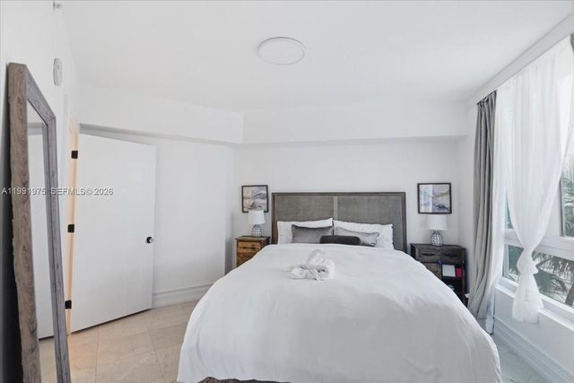 350 S Miami Ave 1205, Miami, FL 33130