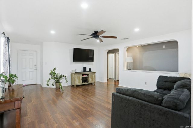 5018 Green Post, San Antonio, TX 78223