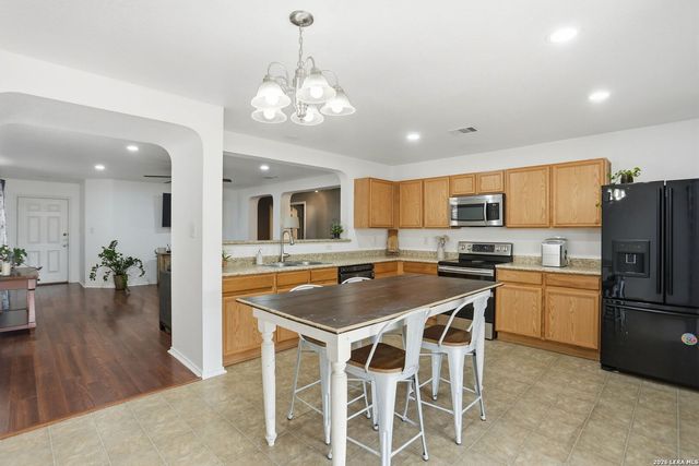 5018 Green Post, San Antonio, TX 78223