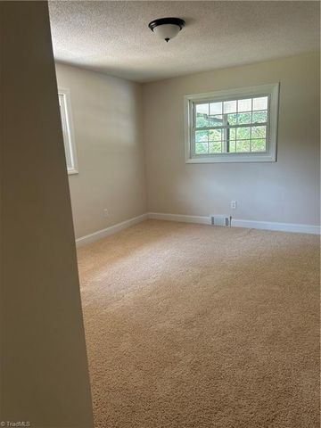 5726 Edgar Road, Archdale, NC 27263