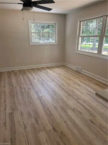 5726 Edgar Road, Archdale, NC 27263