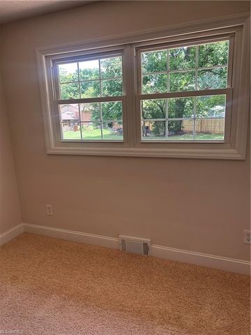 5726 Edgar Road, Archdale, NC 27263