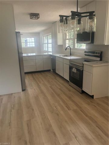 5726 Edgar Road, Archdale, NC 27263