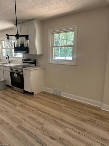 5726 Edgar Road, Archdale, NC 27263