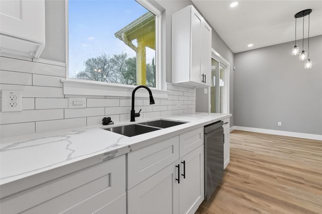 2022 Wavell Street, Houston, TX 77088