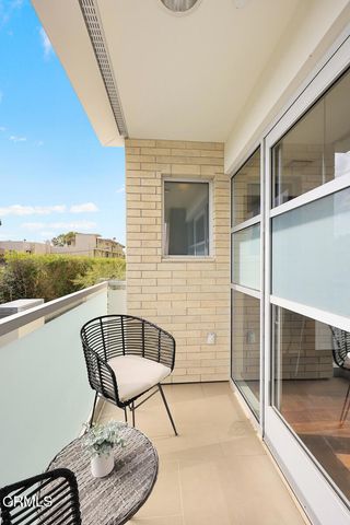 257 S Hudson Avenue 102, Pasadena, CA 91101