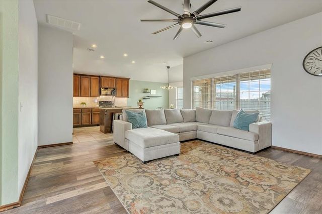 1174 NW Misty Lane, Piedmont, OK 73078