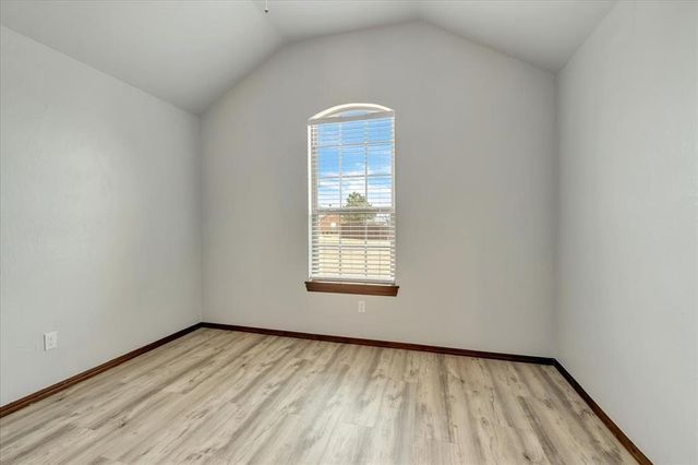 1174 NW Misty Lane, Piedmont, OK 73078