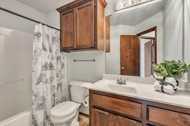 1174 NW Misty Lane, Piedmont, OK 73078