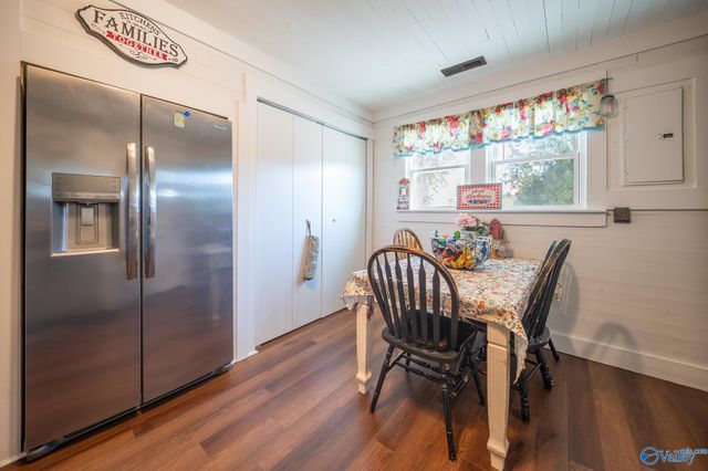 302 Nebraska Avenue, Stevenson, AL 35772