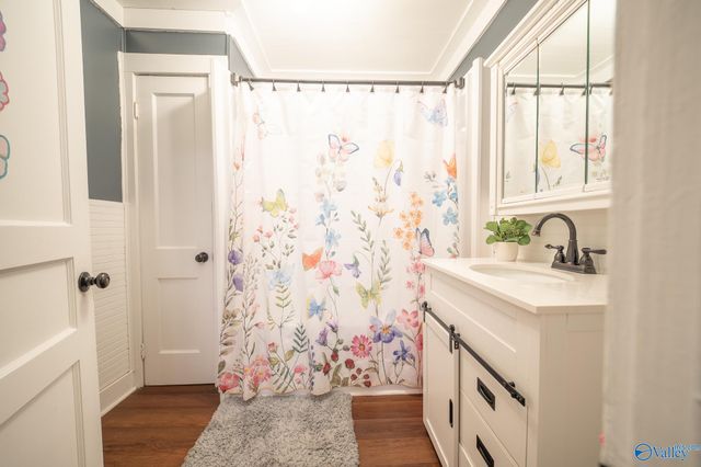 302 Nebraska Avenue, Stevenson, AL 35772