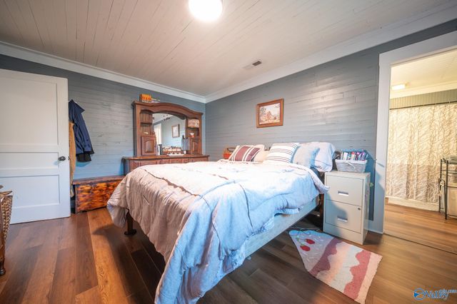 302 Nebraska Avenue, Stevenson, AL 35772