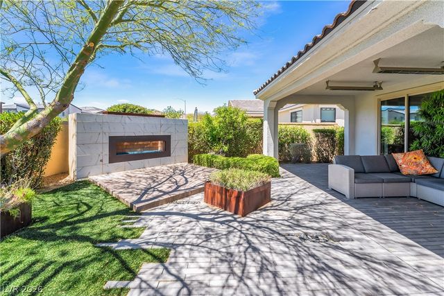9335 Las Haciendas Road, Las Vegas, NV 89148