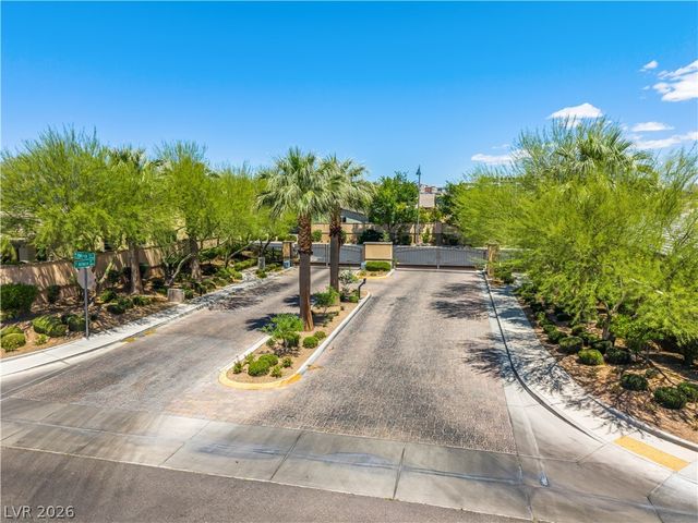 9335 Las Haciendas Road, Las Vegas, NV 89148