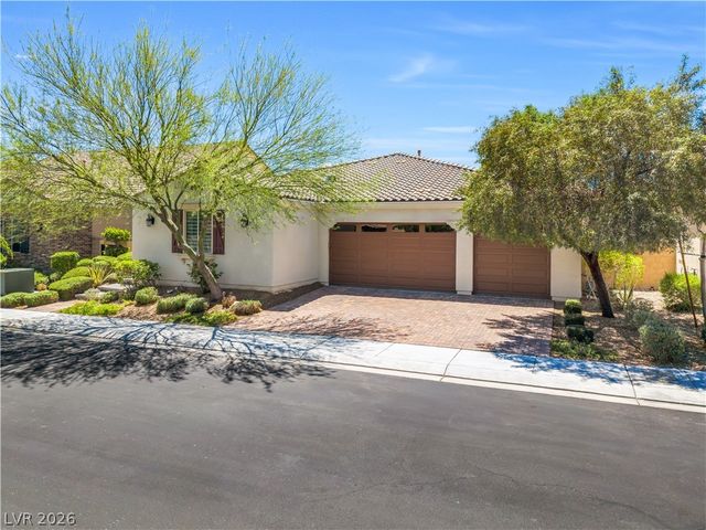 9335 Las Haciendas Road, Las Vegas, NV 89148
