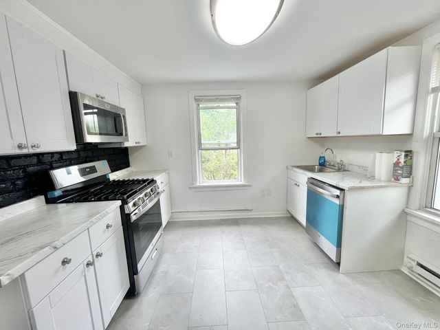 53 Rose Avenue 2, Harrison, NY 10528