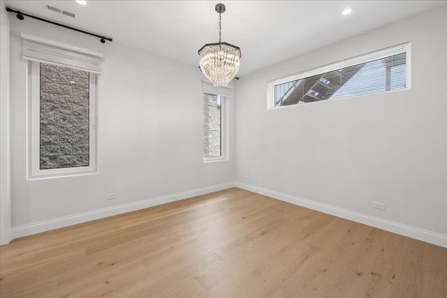 3739 N Clifton Avenue 2, Chicago, IL 60613