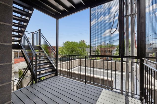 3739 N Clifton Avenue 2, Chicago, IL 60613