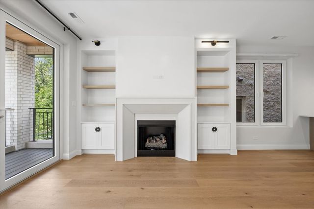 3739 N Clifton Avenue 2, Chicago, IL 60613