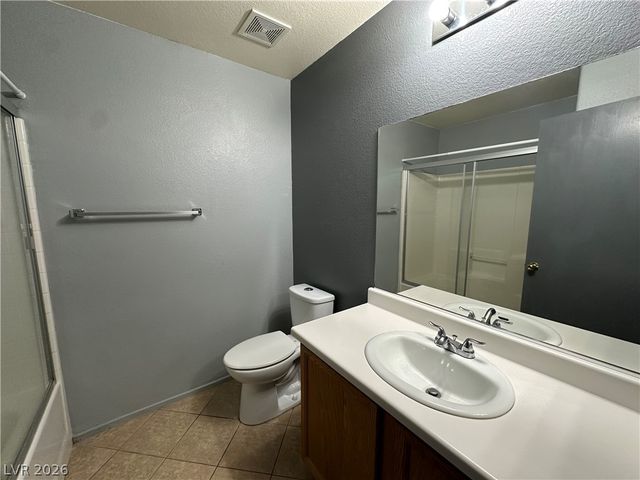 2562 Land Rush Drive, Henderson, NV 89002